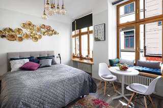 Апартаменты Art Design King Bed Studio Apartment In Old Town Рига Апартаменты с 1 спальней-38